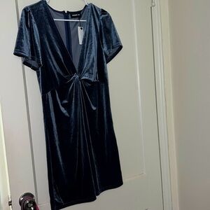 NWT Sugar + Lips blue dress size: M